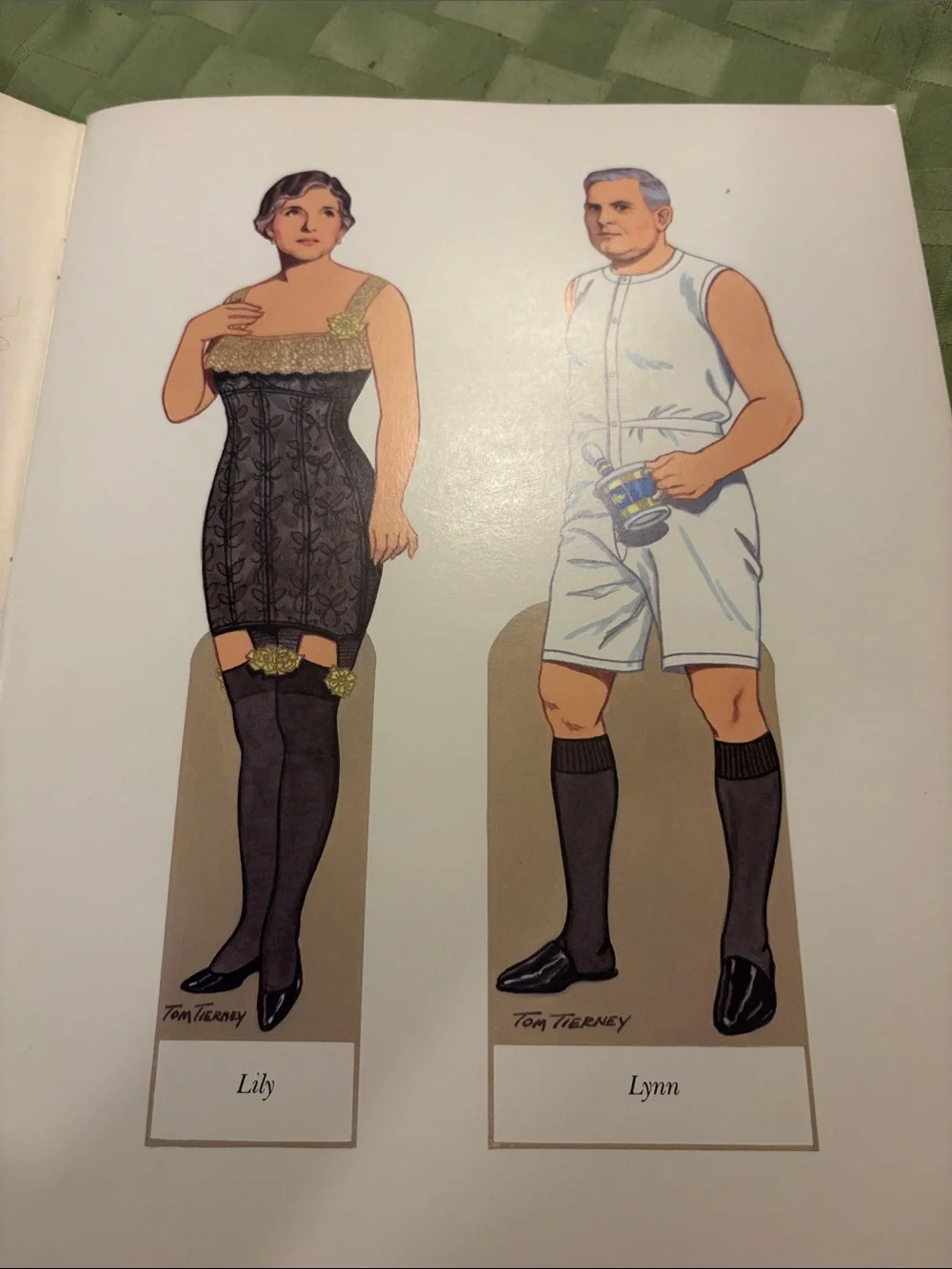 American Family of 1900-1920 Paper Dolls in Full Color
